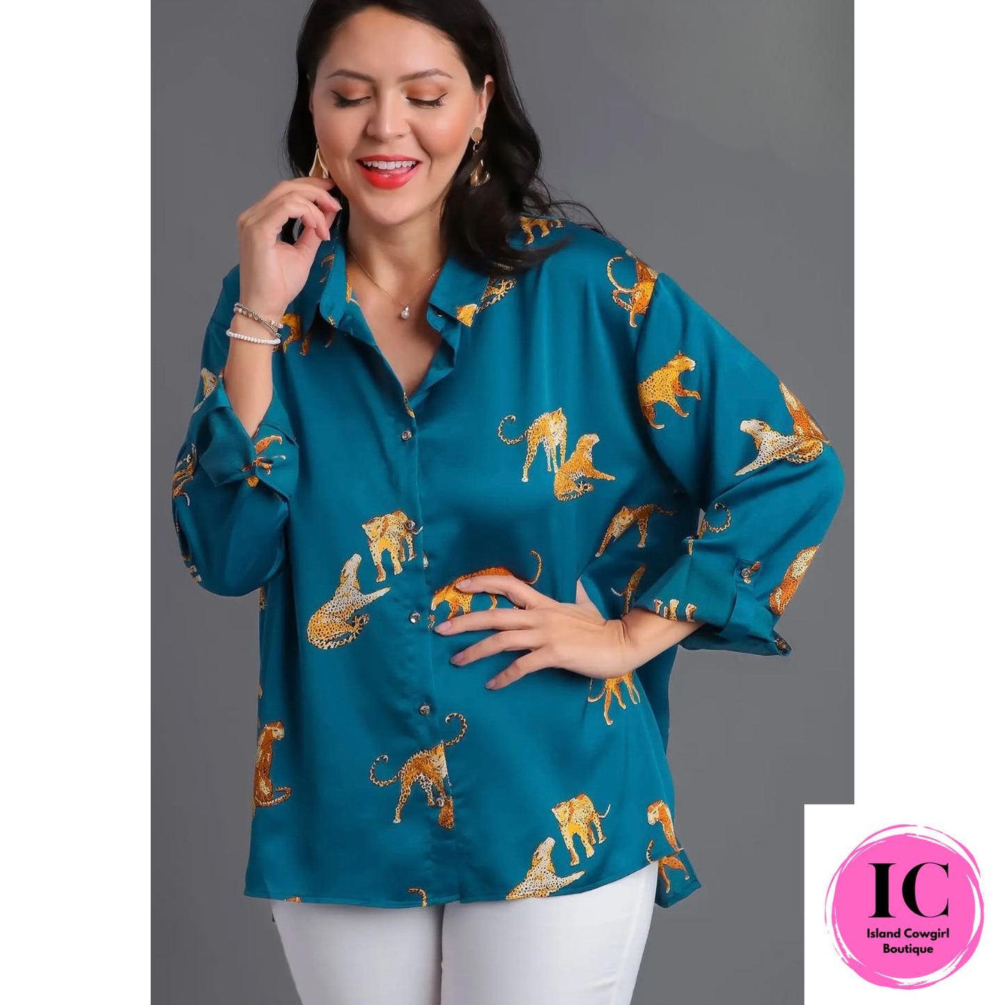 Curvy Girl All Been Done Teal Cheetah Top