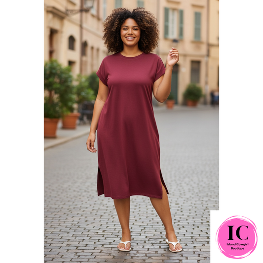 Curvy Girl Weekend Escape Burgundy Midi Dress