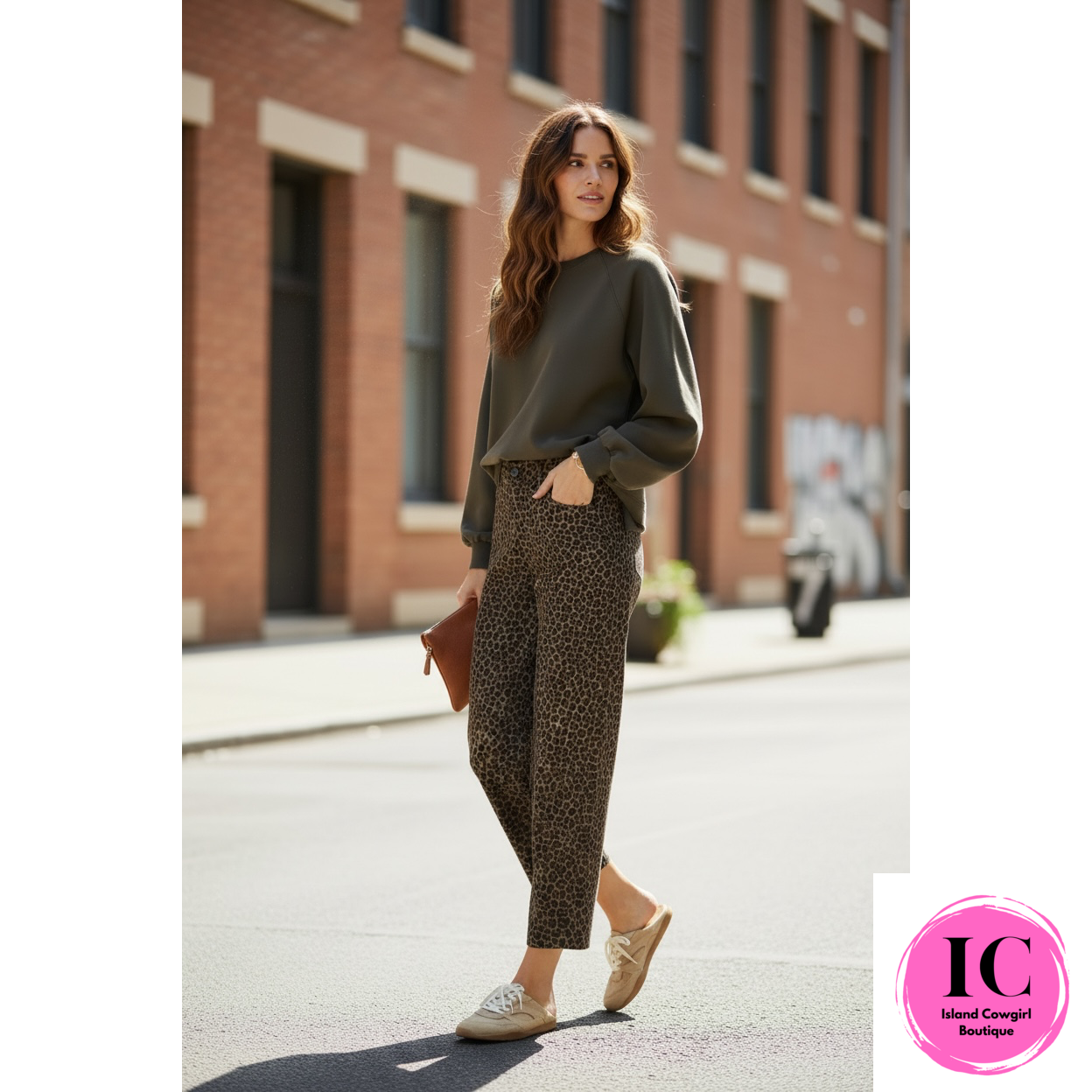 Easy To See Leopard Barrel Pants