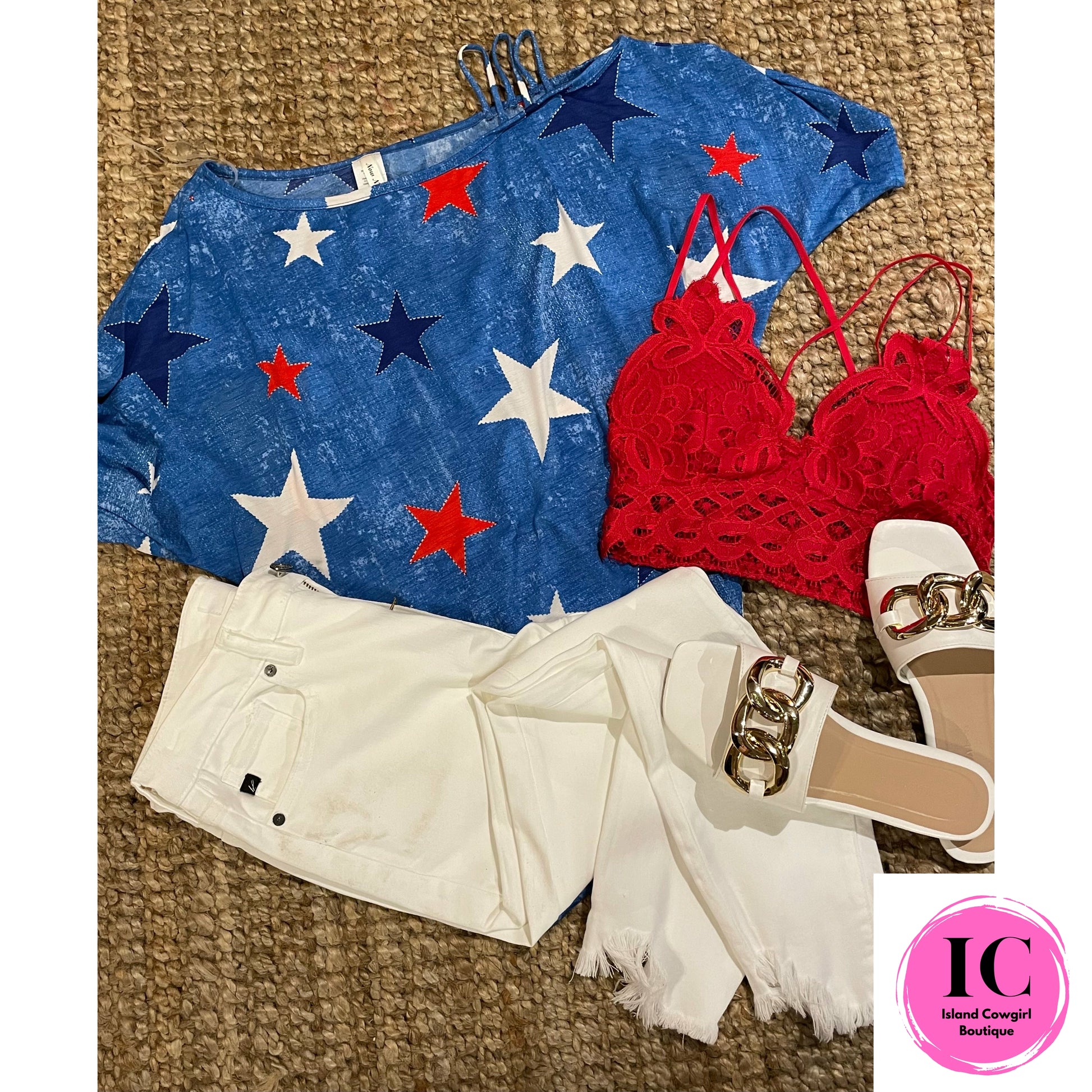 Curvy Girl Reach For The Stars Top - Island Cowgirl Boutique